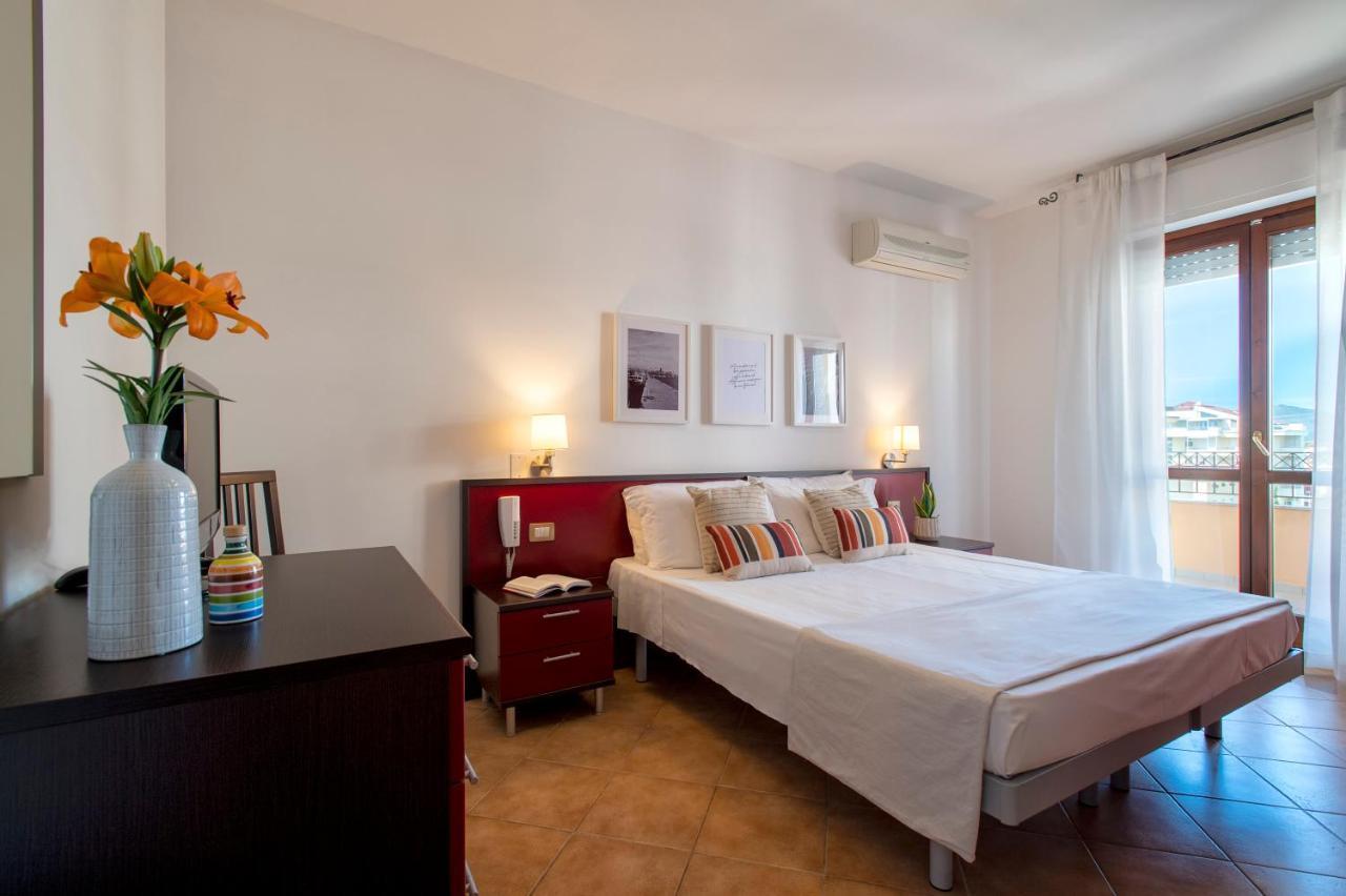 Le Terrazze Apartments Alghero Exteriör bild